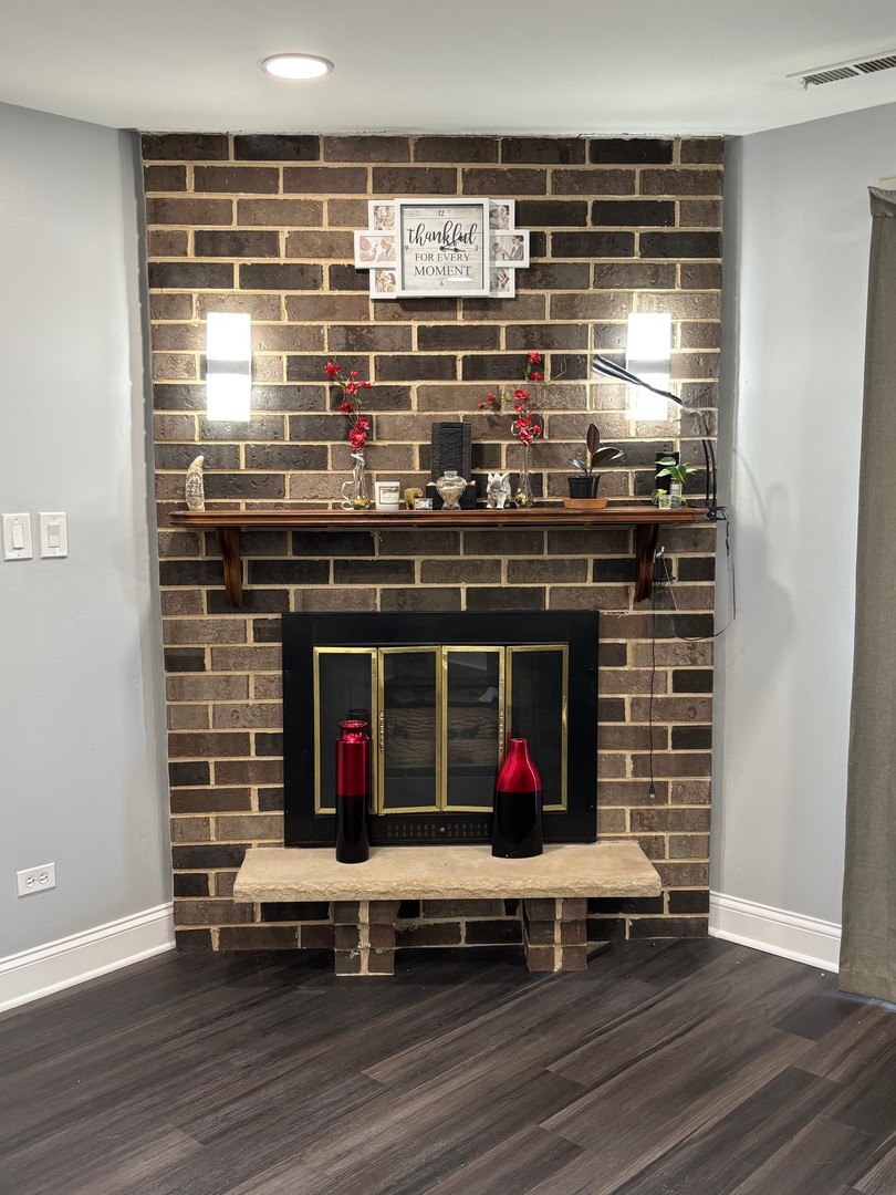 9132 S Pulaski Road #2E, Oak Lawn, IL 60453