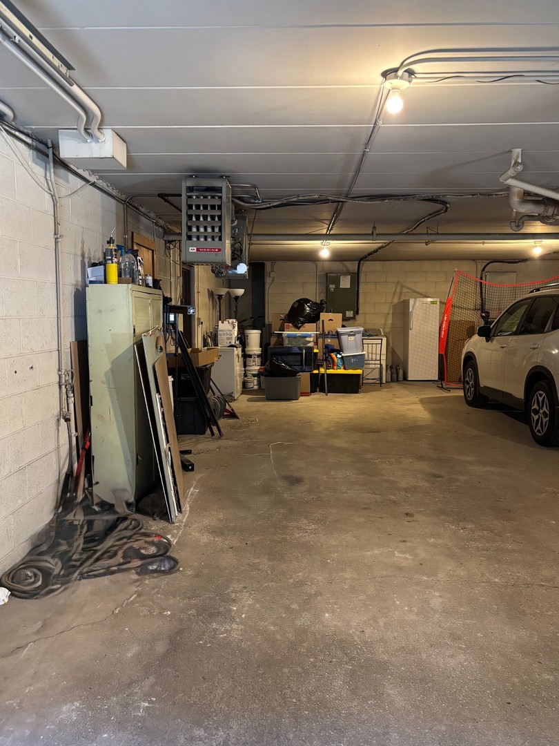 9132 S Pulaski Road #2E, Oak Lawn, IL 60453