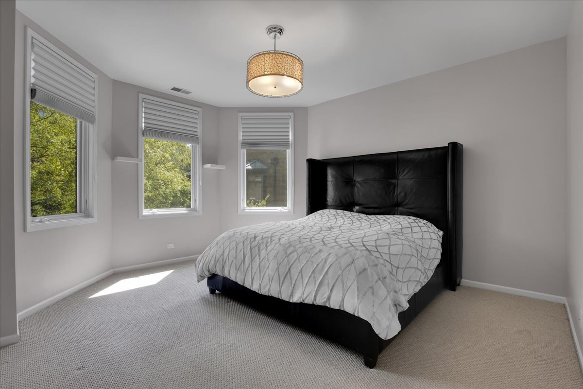 1351 W Altgeld Street #3A, Chicago, IL 60614