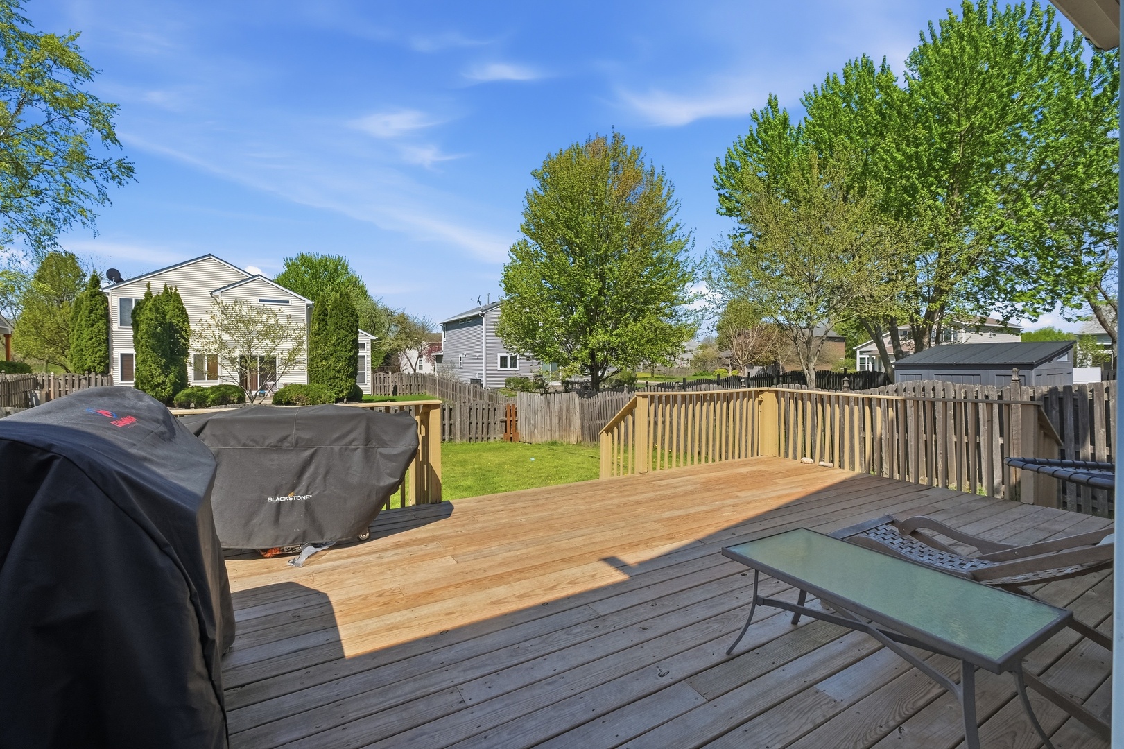 761 PARC Court, Lake In The Hills, IL 60156