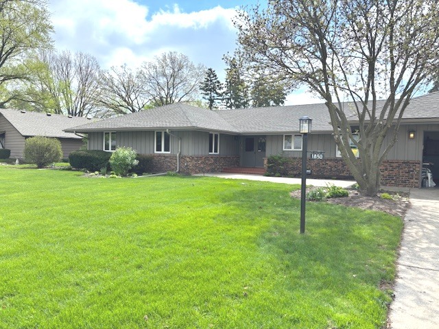 1850 Kensington Place, Aurora, IL 60506