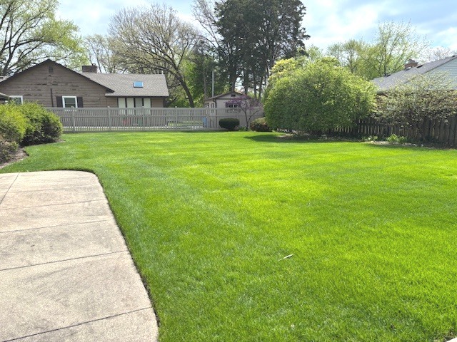 1850 Kensington Place, Aurora, IL 60506