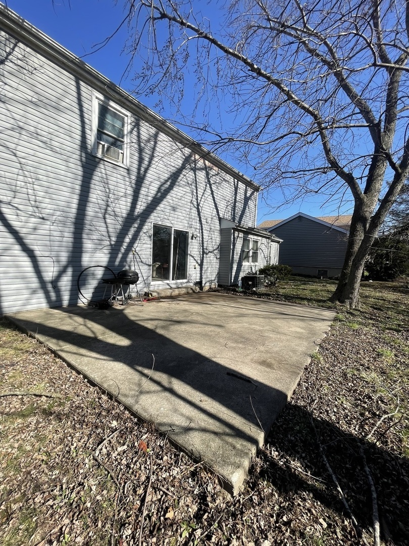 17723 Stonebridge Drive, Hazel Crest, IL 60429