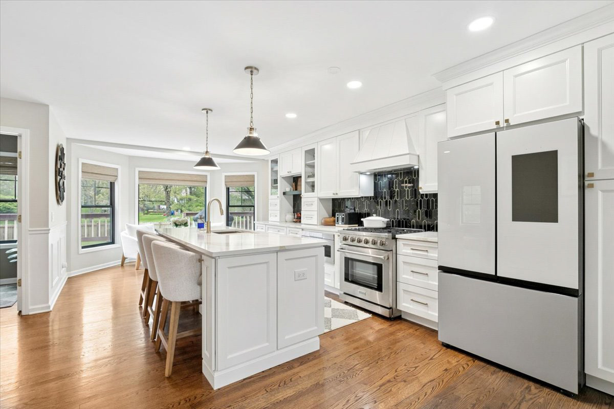 299 Concord Square, Gurnee, IL 60031