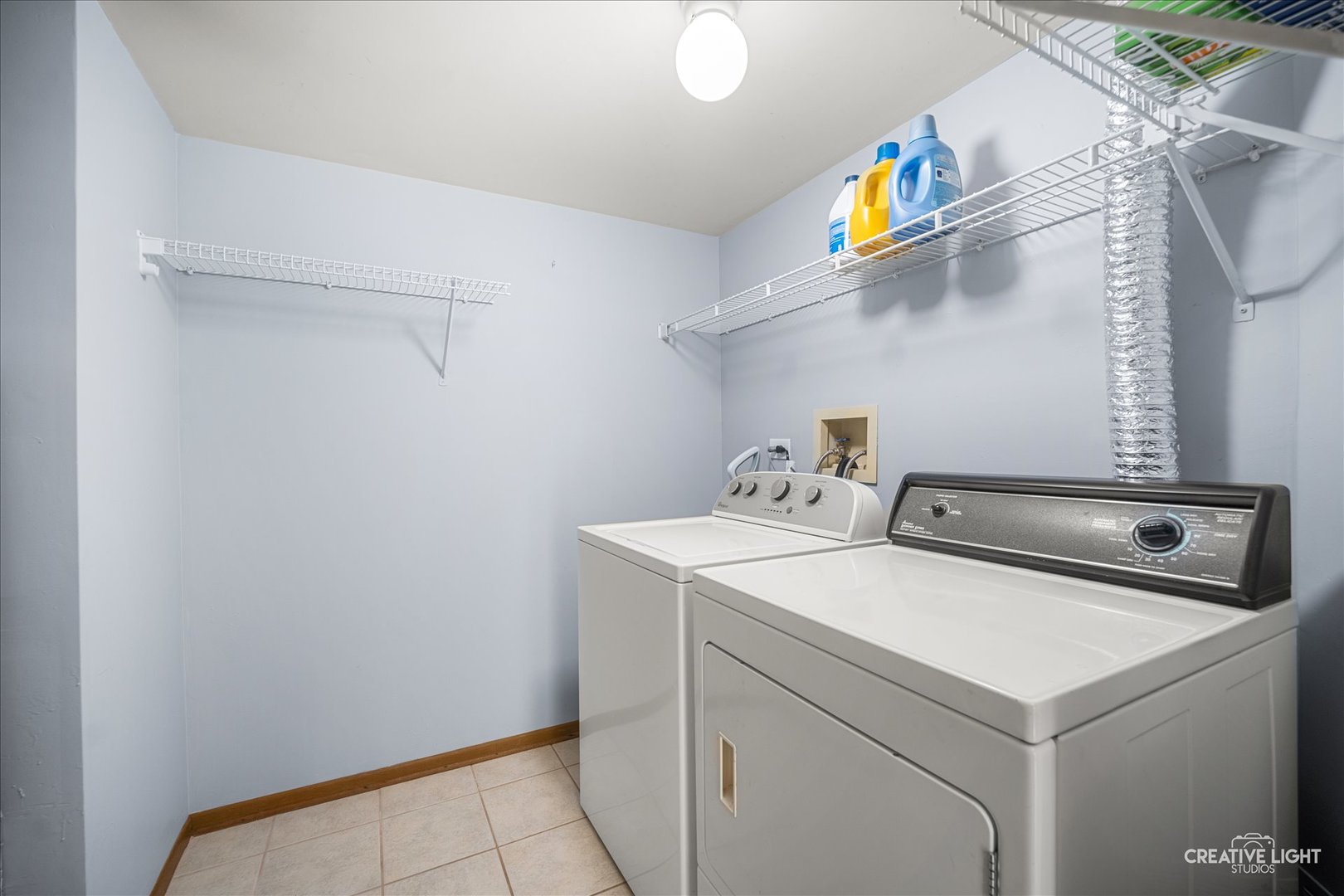 1085 Rockport Drive, Carol Stream, IL 60188