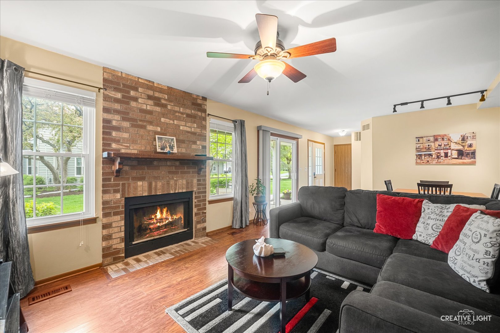 1085 Rockport Drive, Carol Stream, IL 60188