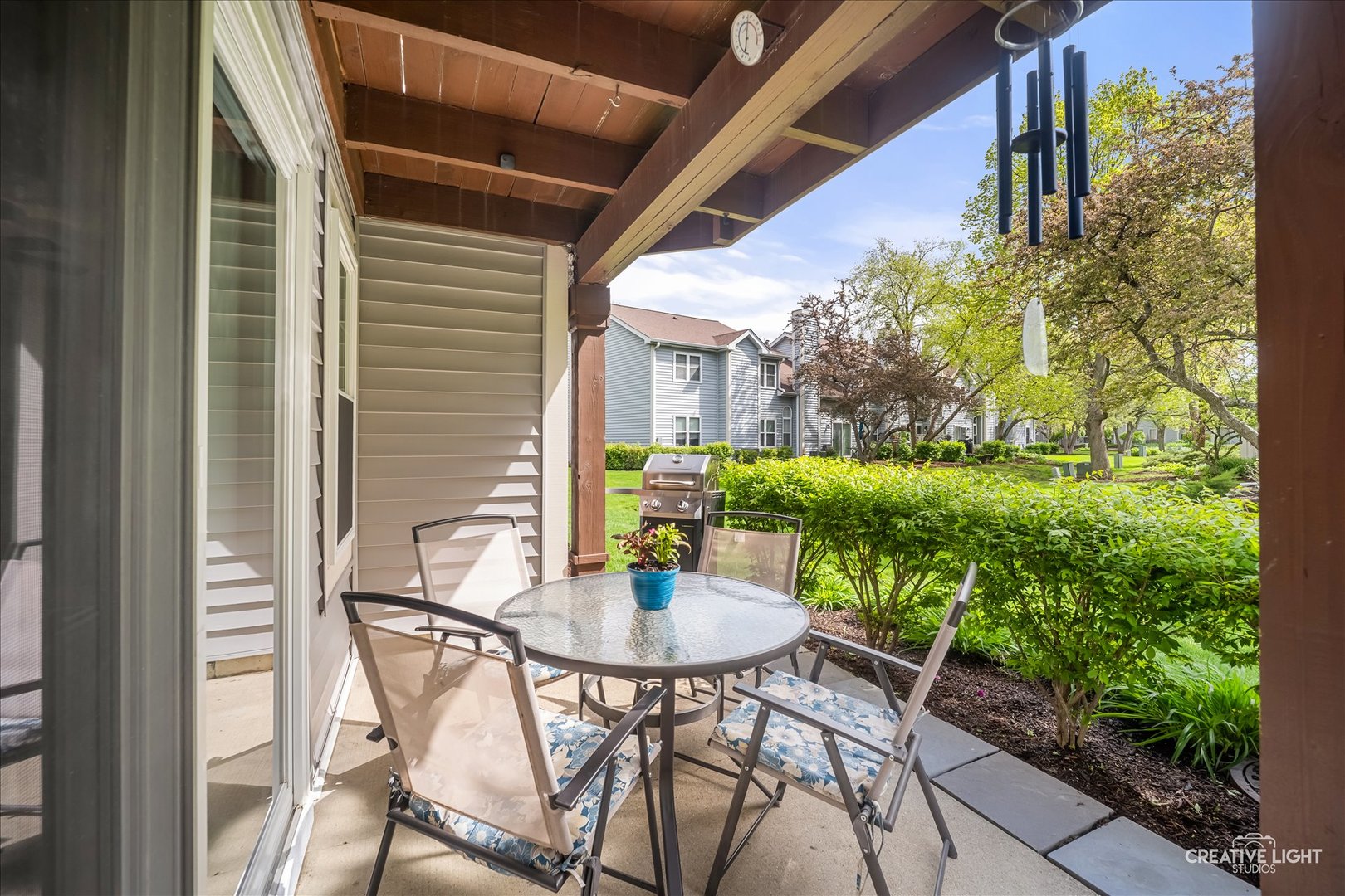 1085 Rockport Drive, Carol Stream, IL 60188