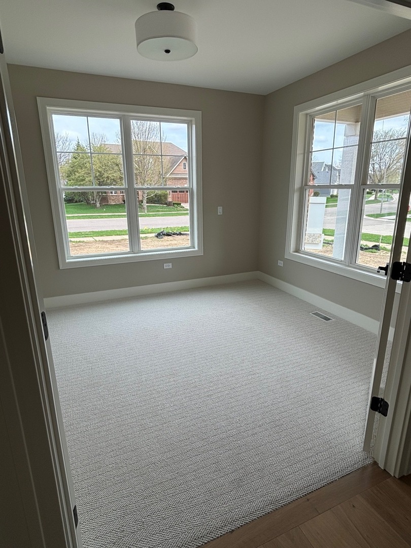 601 Sheffield Circle, Sugar Grove, IL 60554