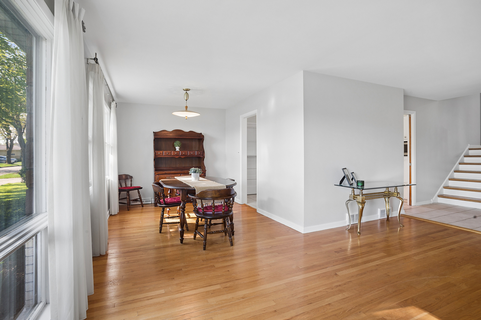 8538 N Oketo Avenue, Niles, IL 60714