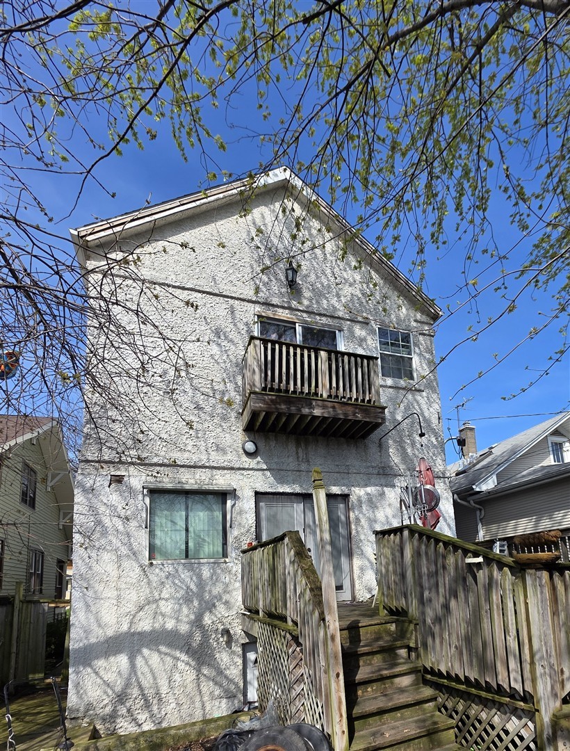 828 N Ridgeland Avenue, Oak Park, IL 60302