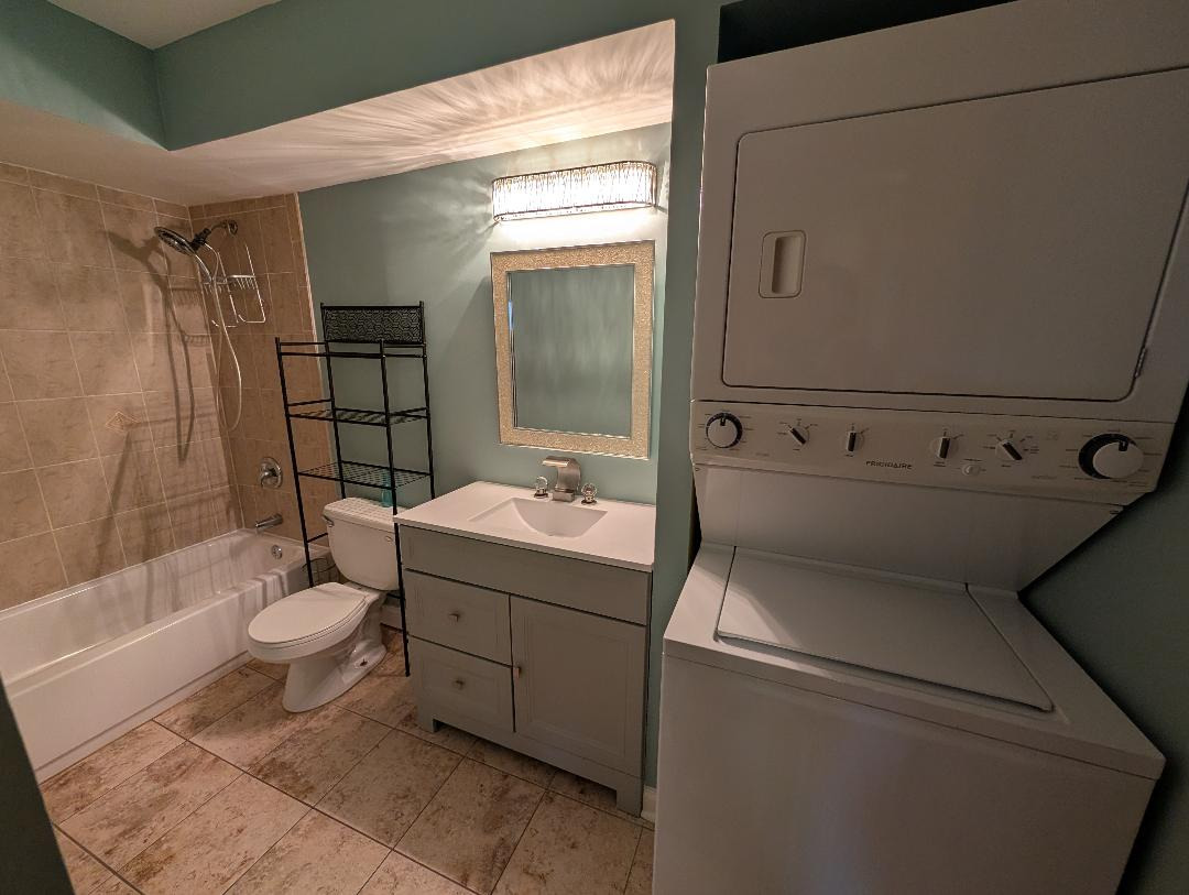 6348 Washington Avenue #9, Chicago Ridge, IL 60415