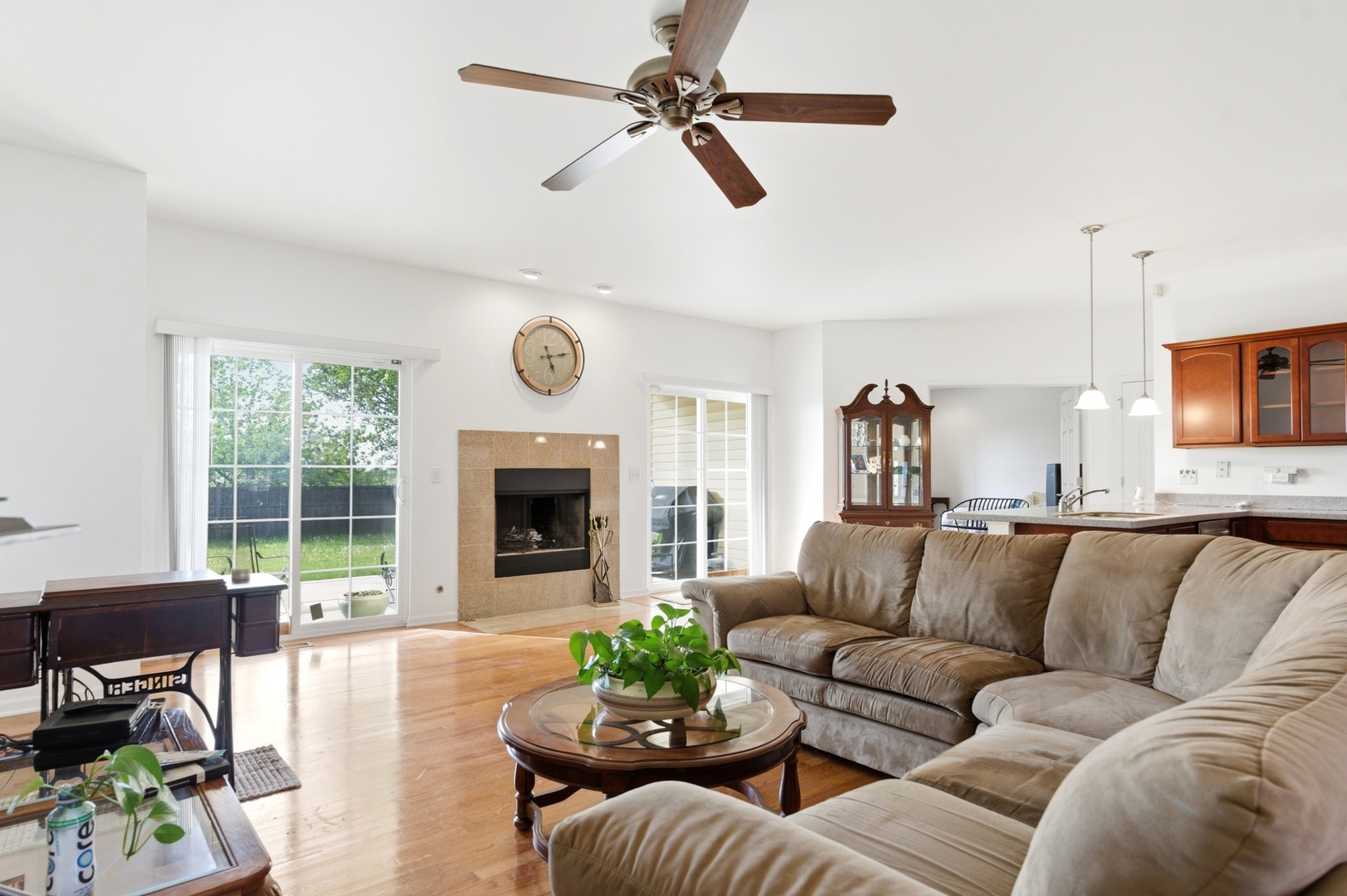 21140 Coventry Circle, Shorewood, IL 60404