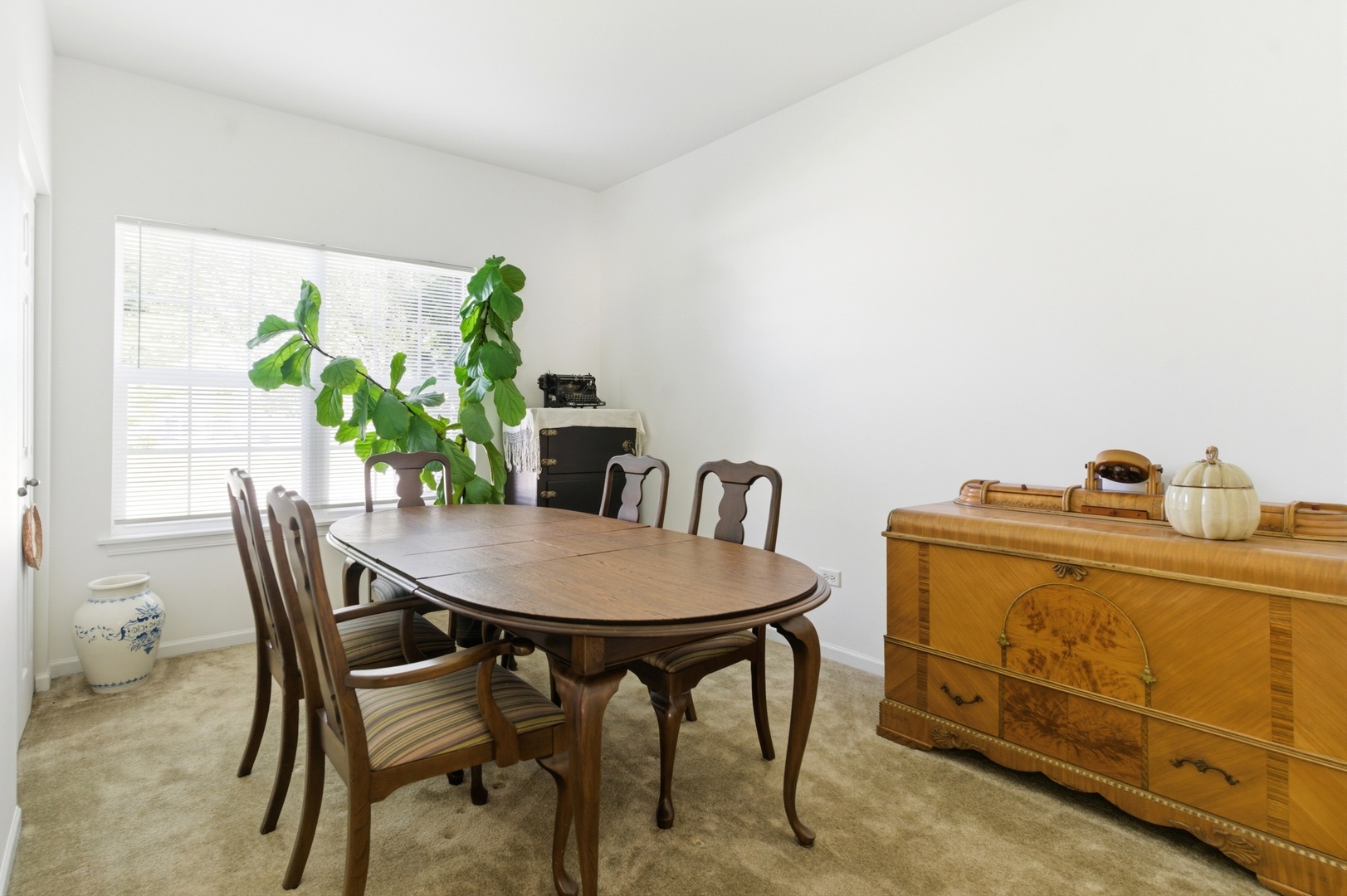 21140 Coventry Circle, Shorewood, IL 60404