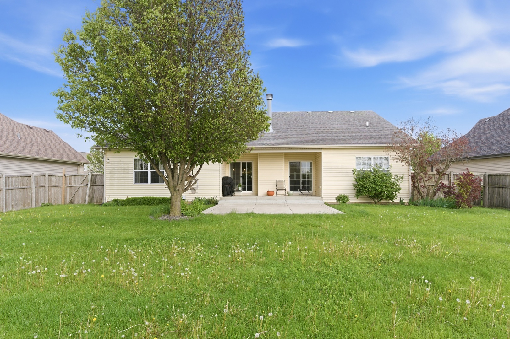 21140 Coventry Circle, Shorewood, IL 60404