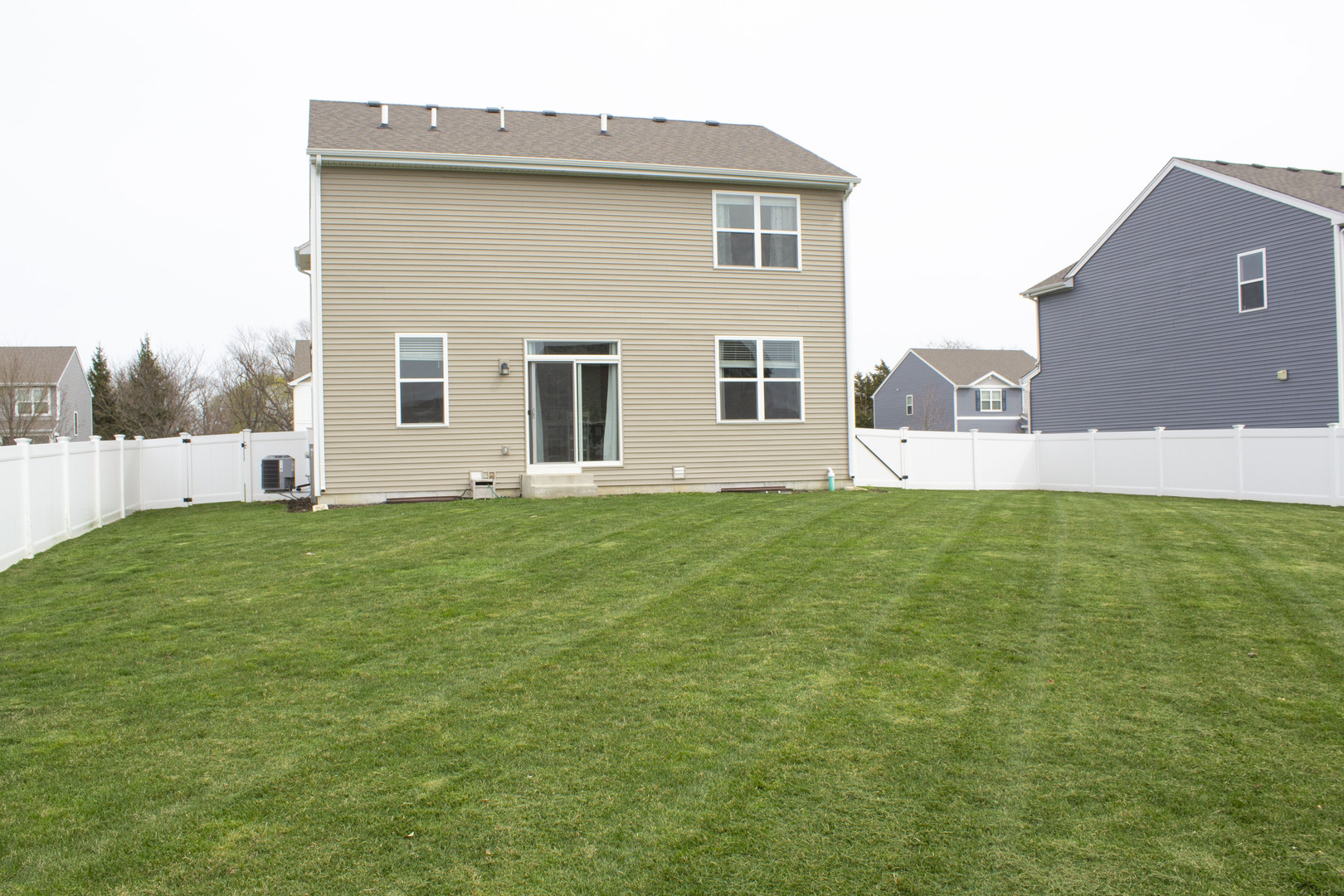 3151 Justice Drive, Yorkville, IL 60560