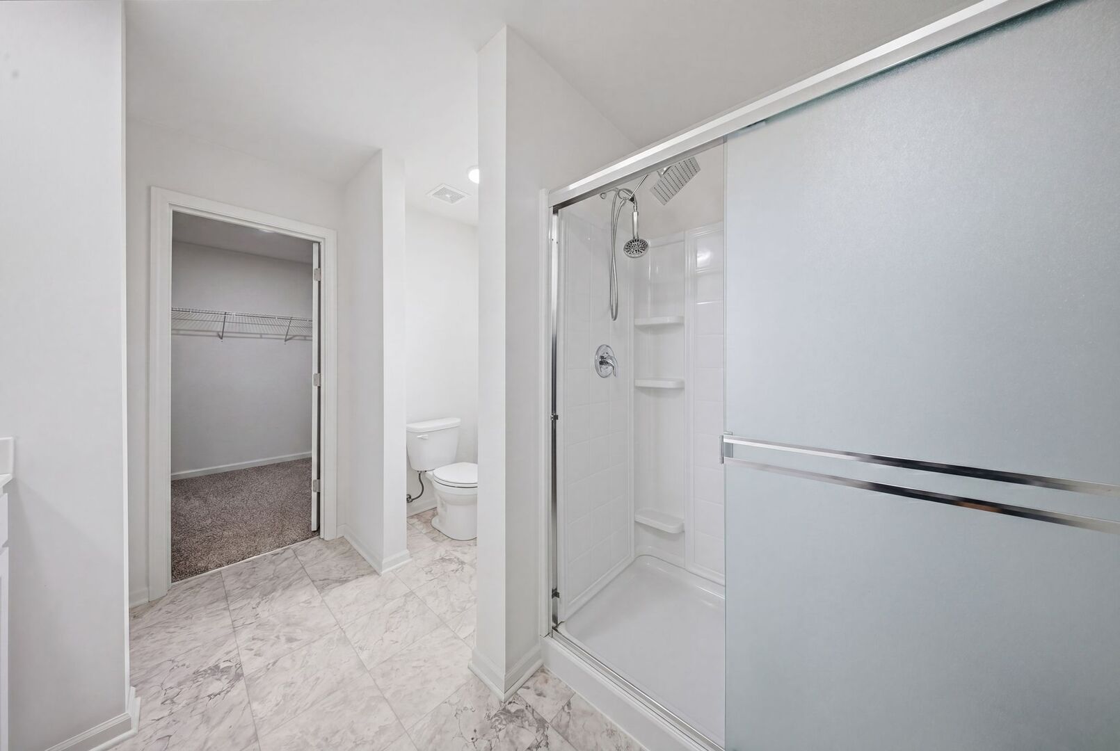 370 Hemlock Lane, Oswego, IL 60543