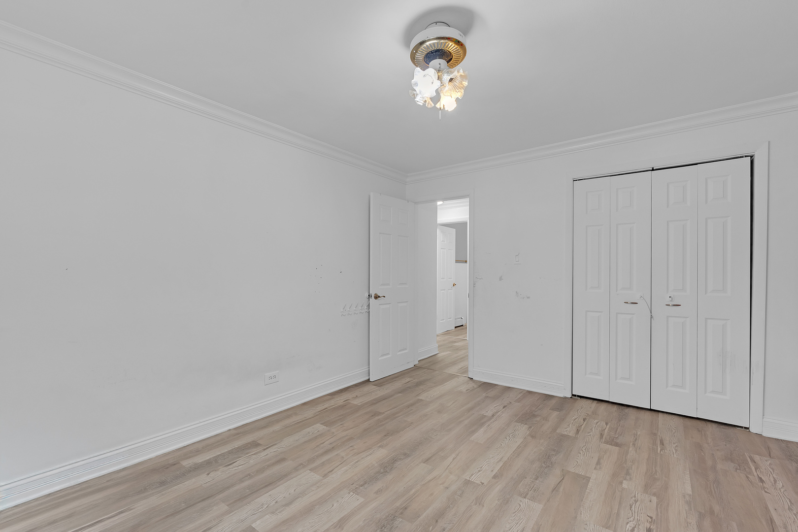 700 W Dempster Street #G1, Mount Prospect, IL 60056