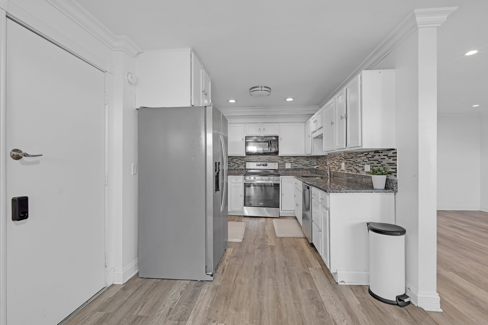 700 W Dempster Street #G1, Mount Prospect, IL 60056