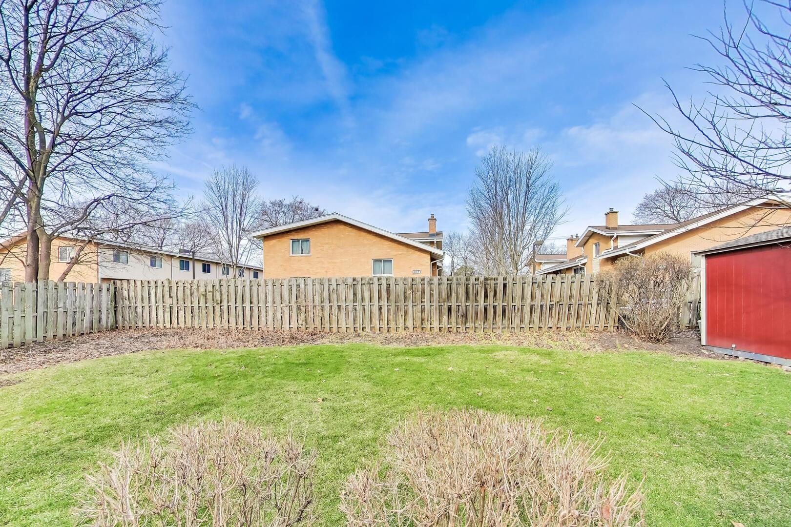 1606 N Pine Avenue, Arlington Heights, IL 60004