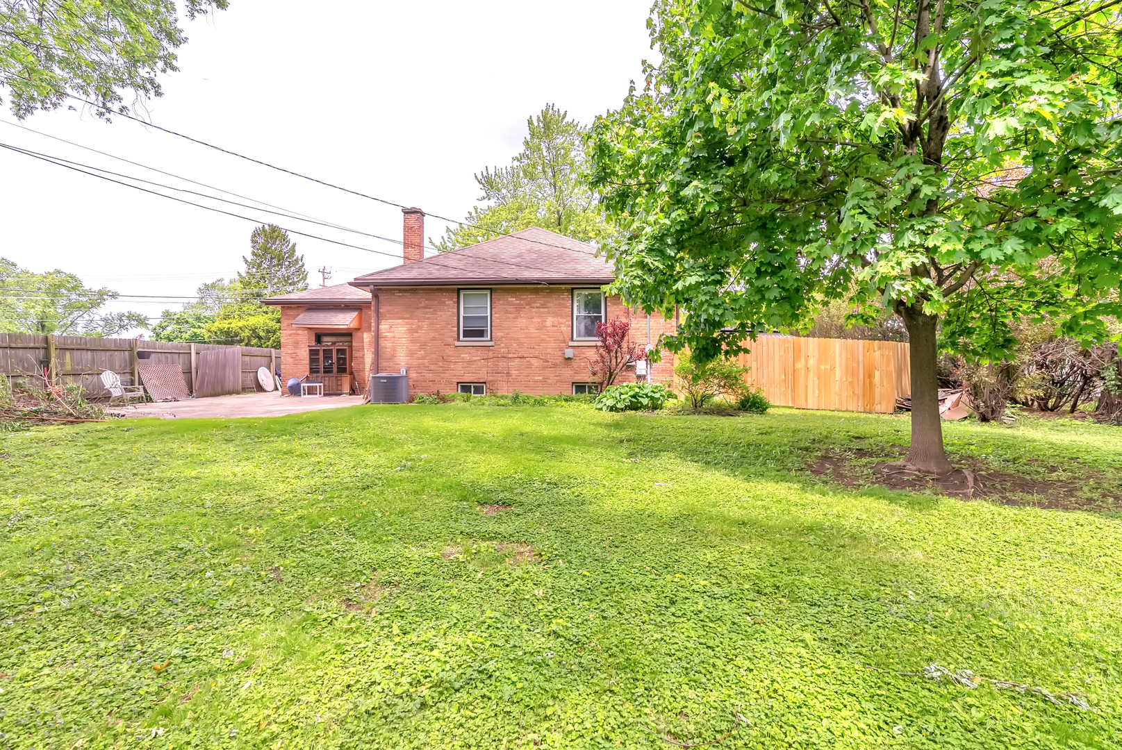 17W445 BUTTERFIELD Road, Oakbrook Terrace, IL 60181