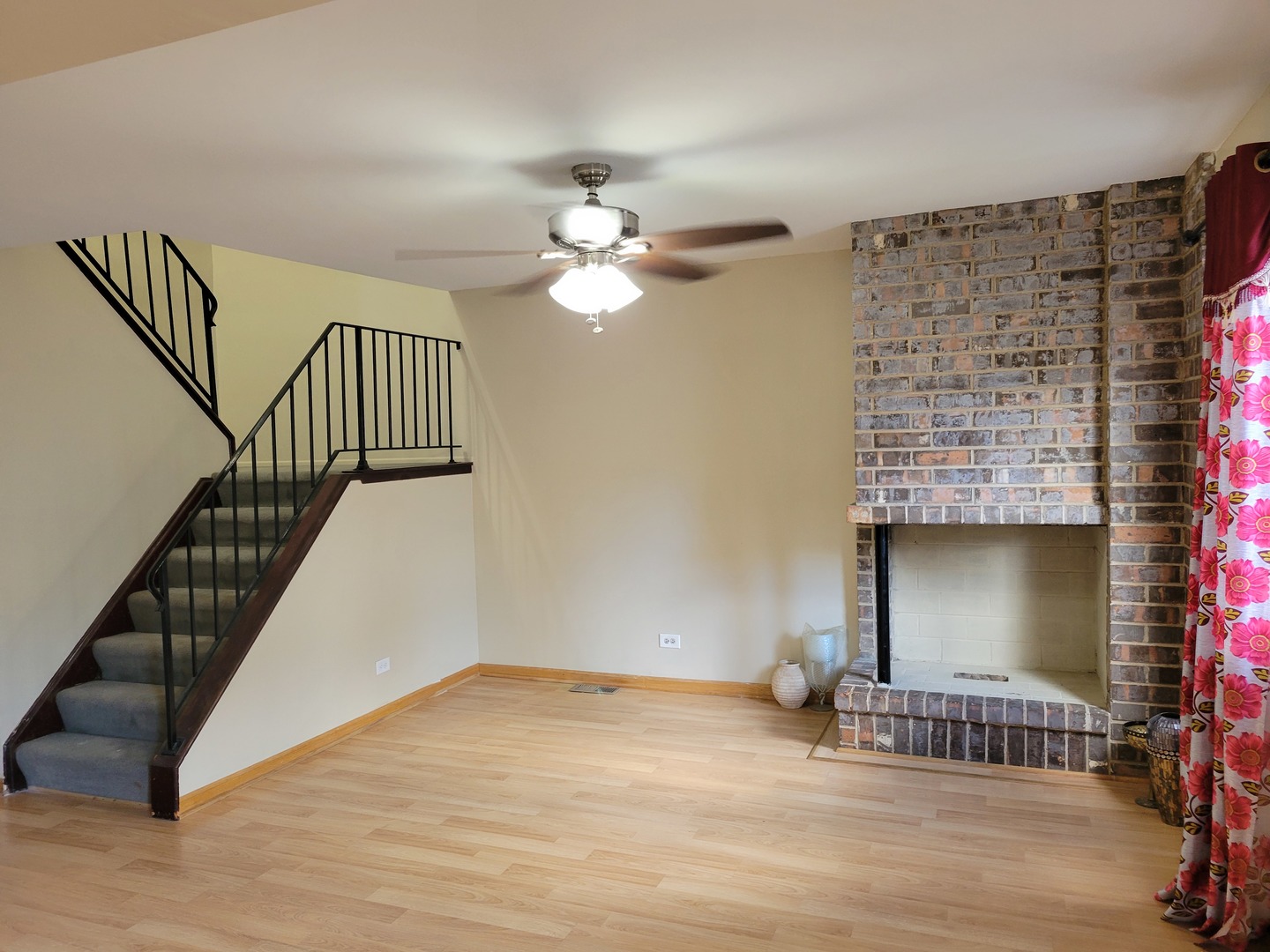 483 Rustic Drive, Wheeling, IL 60090