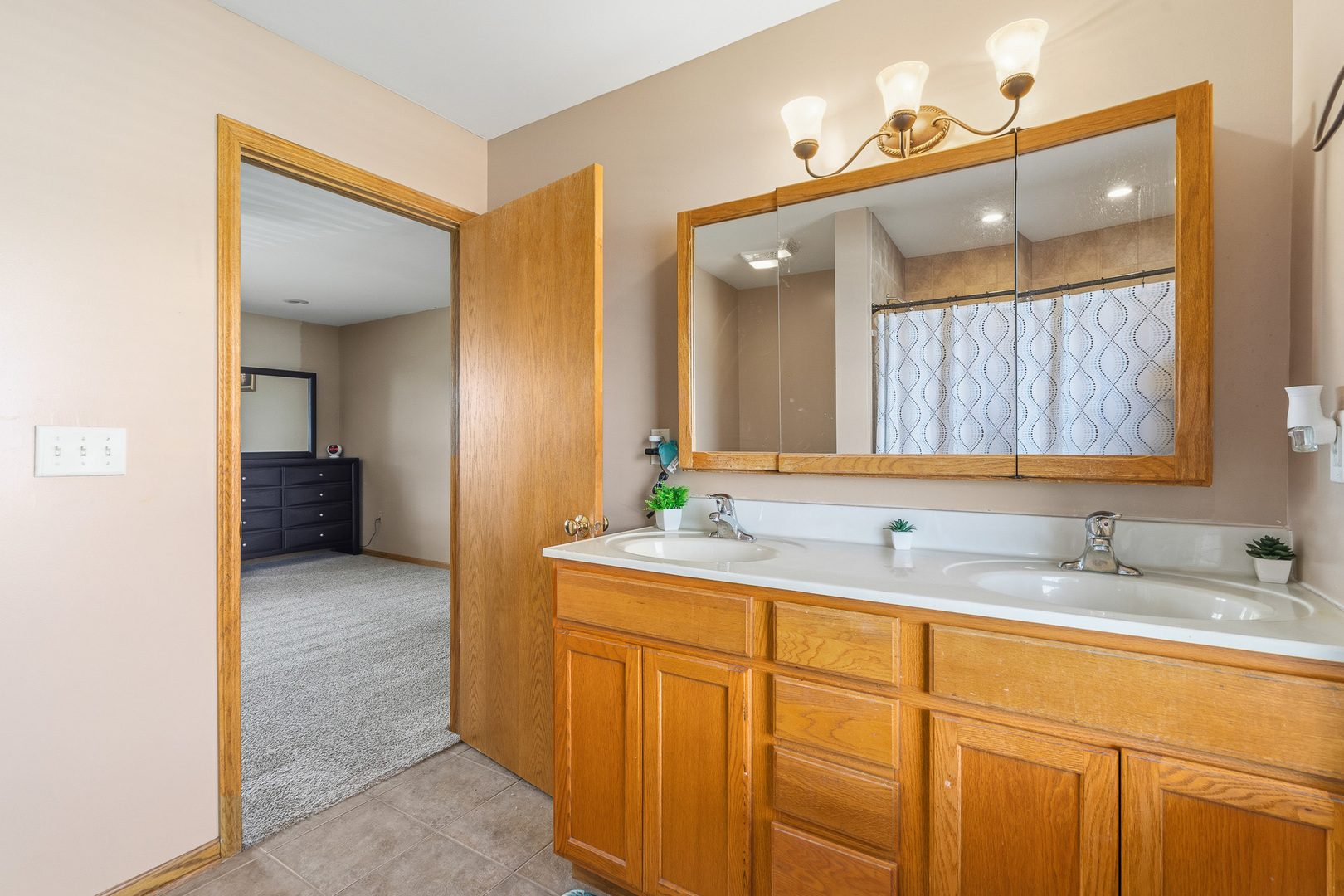 855 Magnolia Drive, Bourbonnais, IL 60914