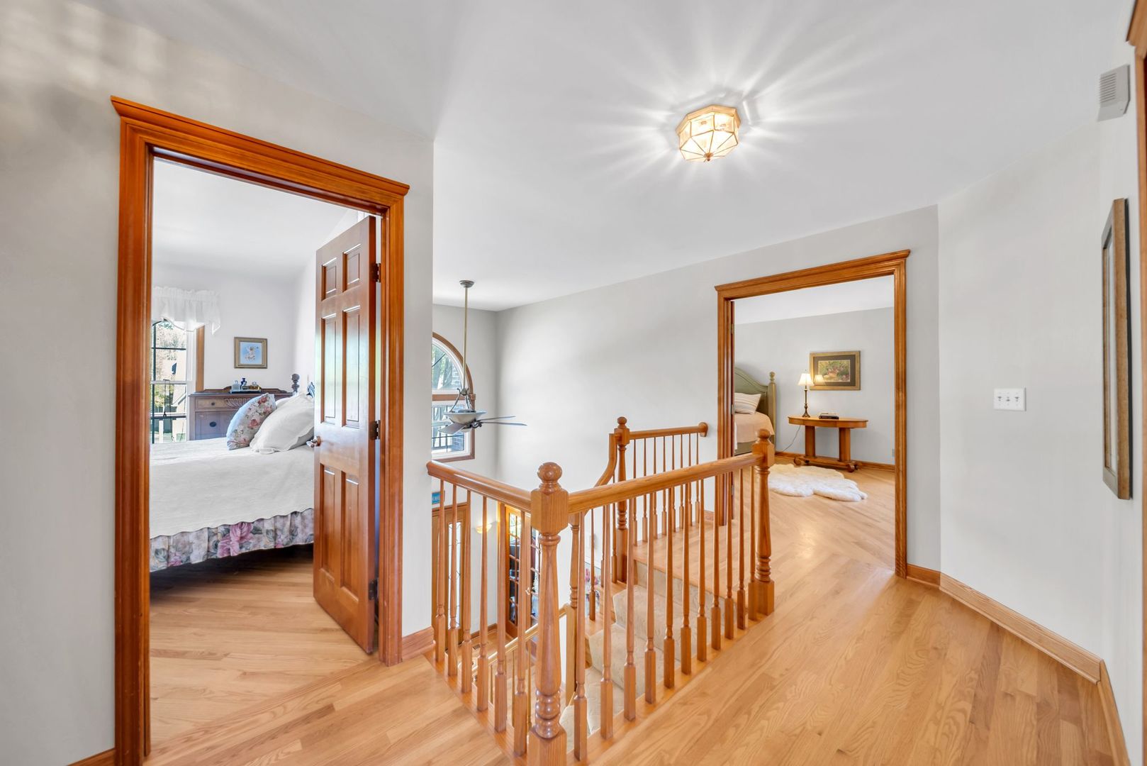 323 Ford Lane, Bartlett, IL 60103