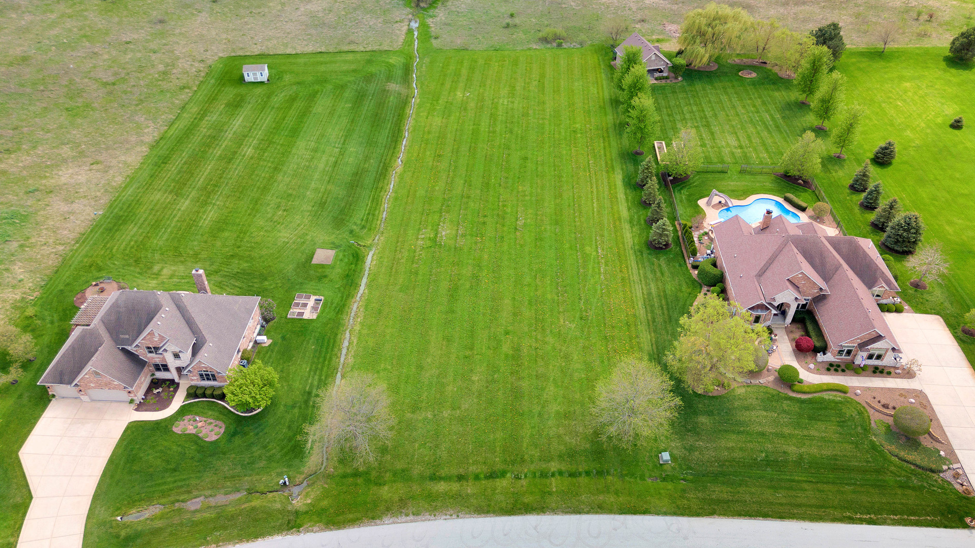 10127 W Tall Grass Lane, Monee, IL 60449