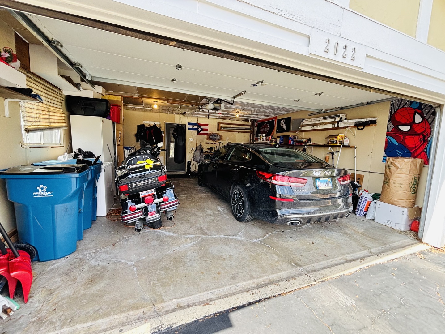 2022 Cardinal Drive, Glendale Heights, IL 60139