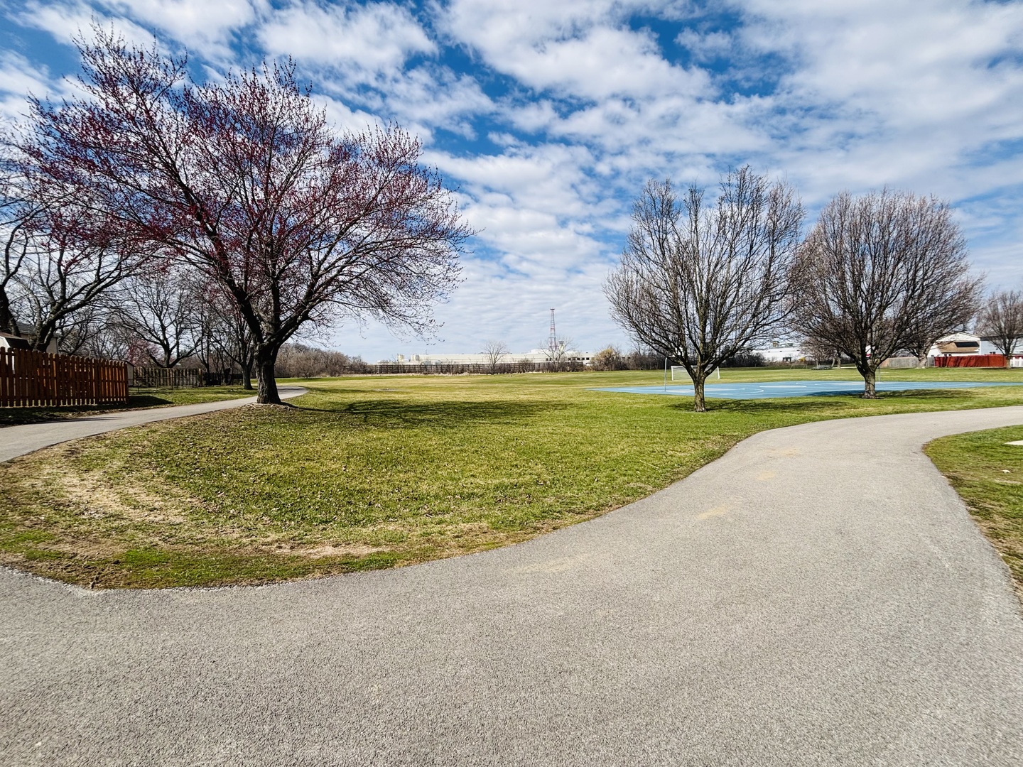 2022 Cardinal Drive, Glendale Heights, IL 60139