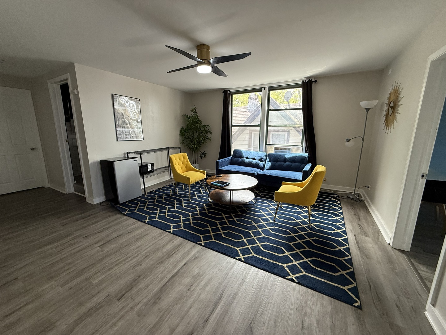 115 Nippersink Road, Fox Lake, IL 60020