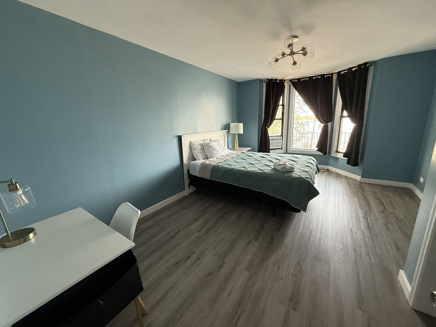 115 Nippersink Road, Fox Lake, IL 60020