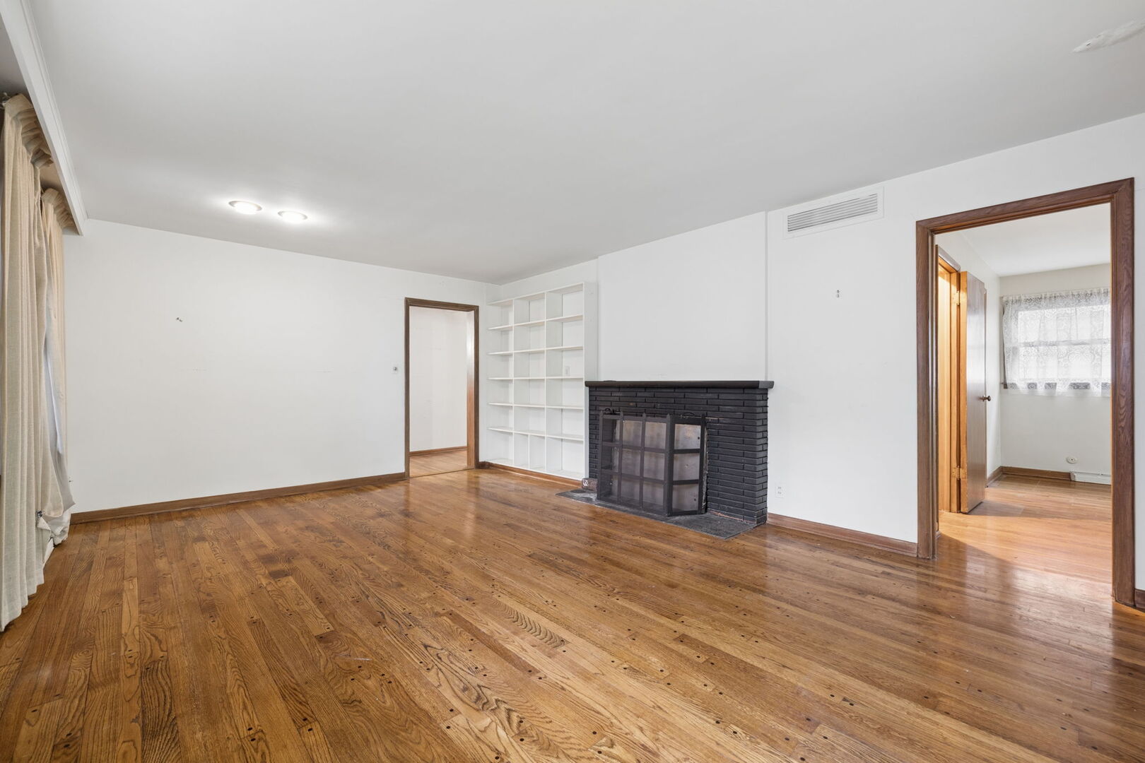 4134 Rose Avenue, Western Springs, IL 60558