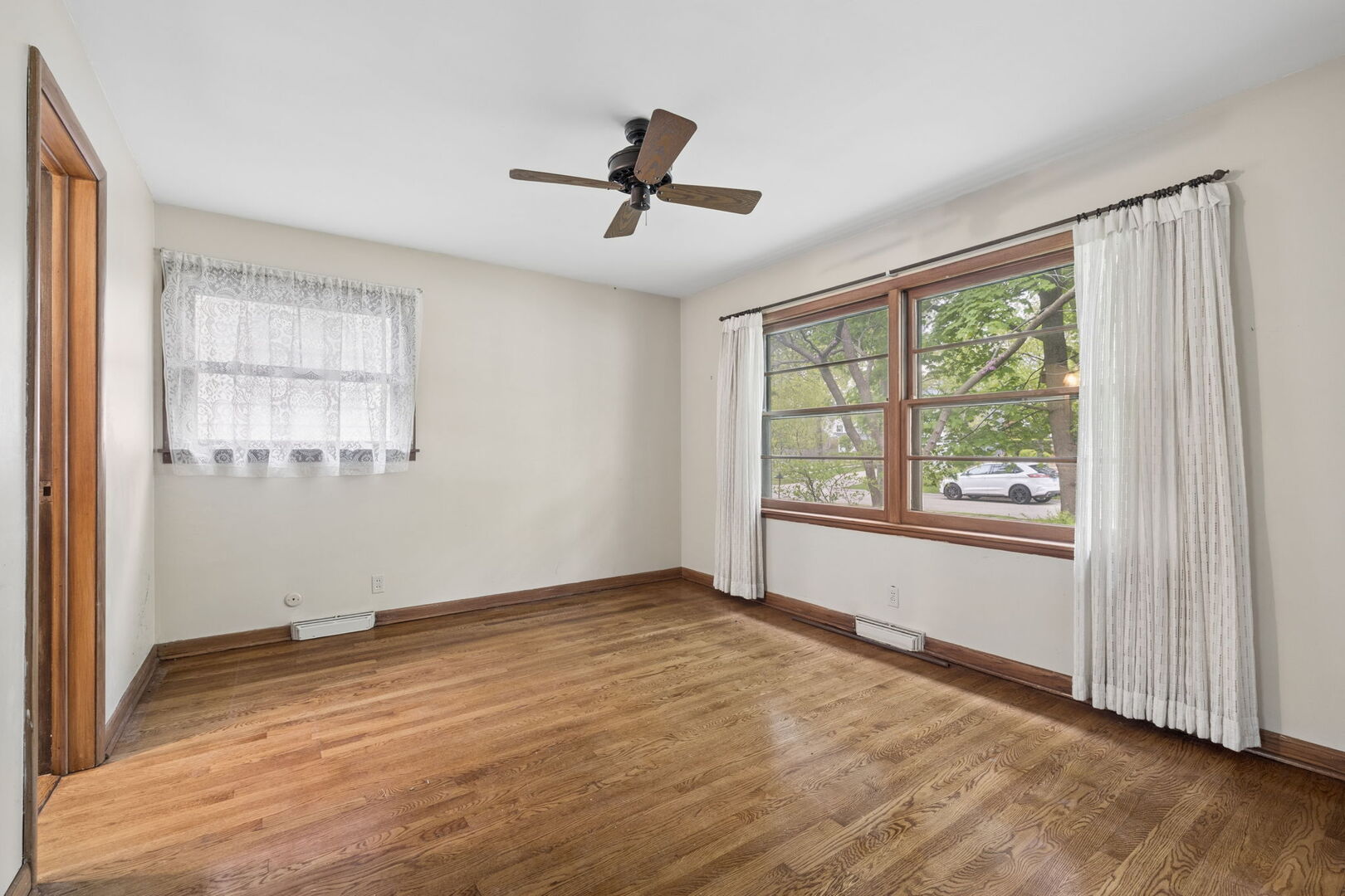 4134 Rose Avenue, Western Springs, IL 60558