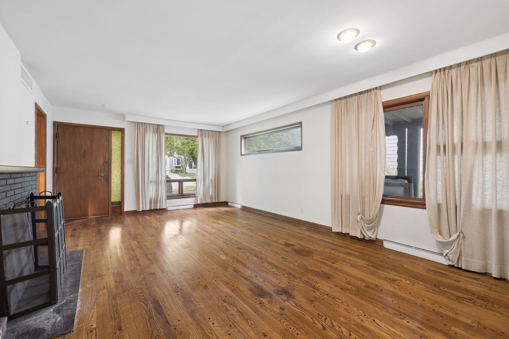 4134 Rose Avenue, Western Springs, IL 60558