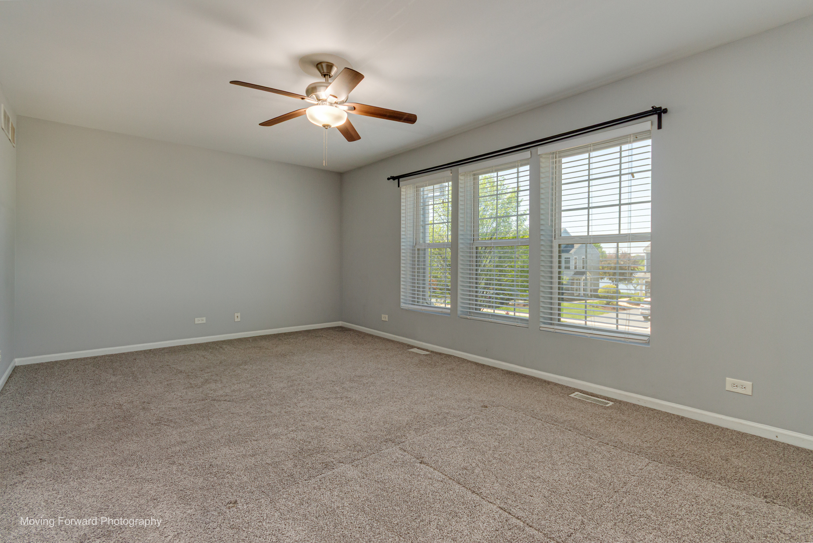 656 HAWLEY Drive, Oswego, IL 60543