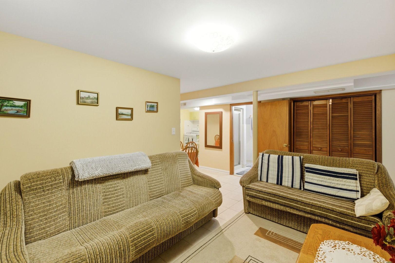 5836 S Mayfield Avenue, Chicago, IL 60638