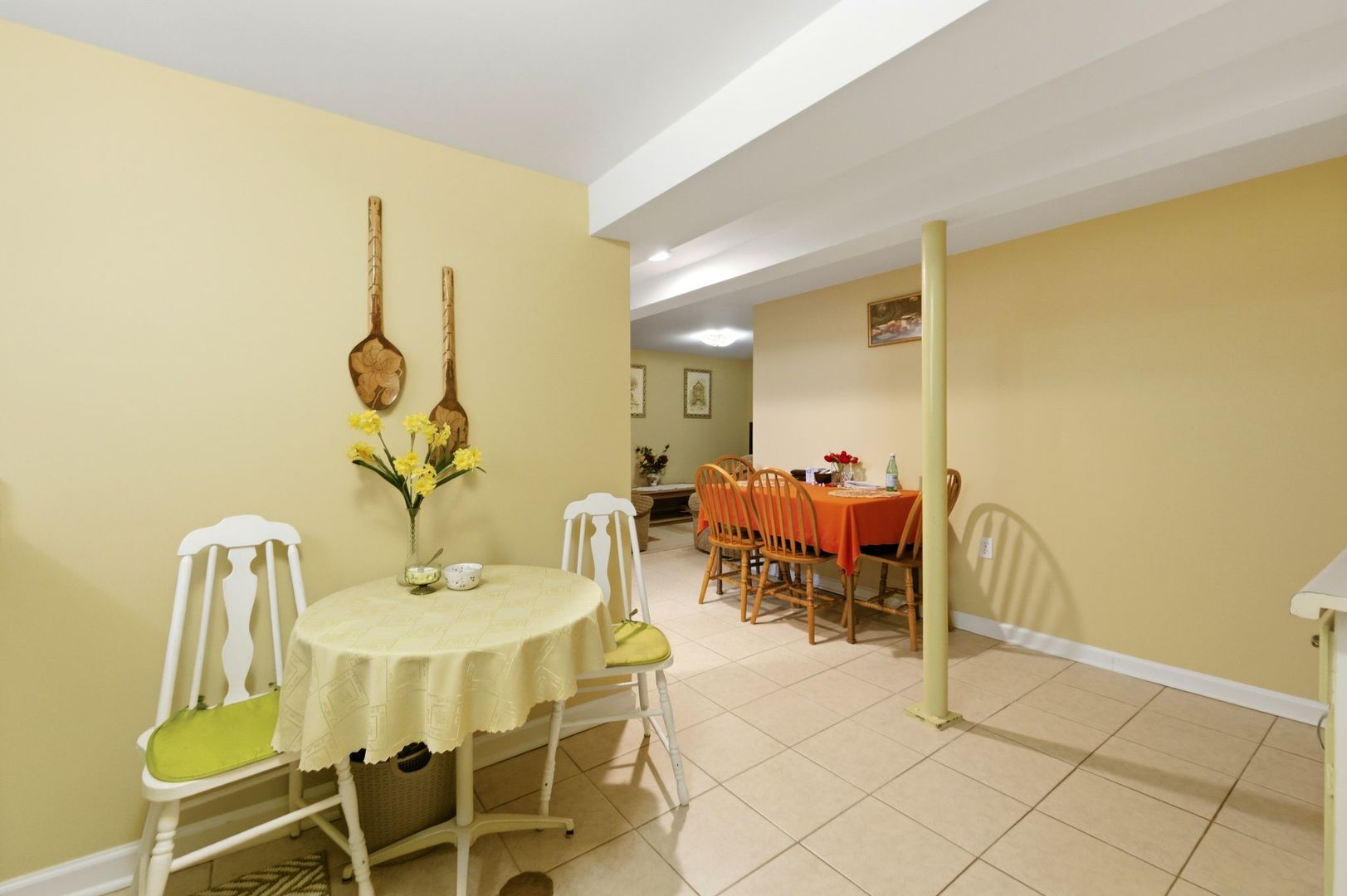 5836 S Mayfield Avenue, Chicago, IL 60638