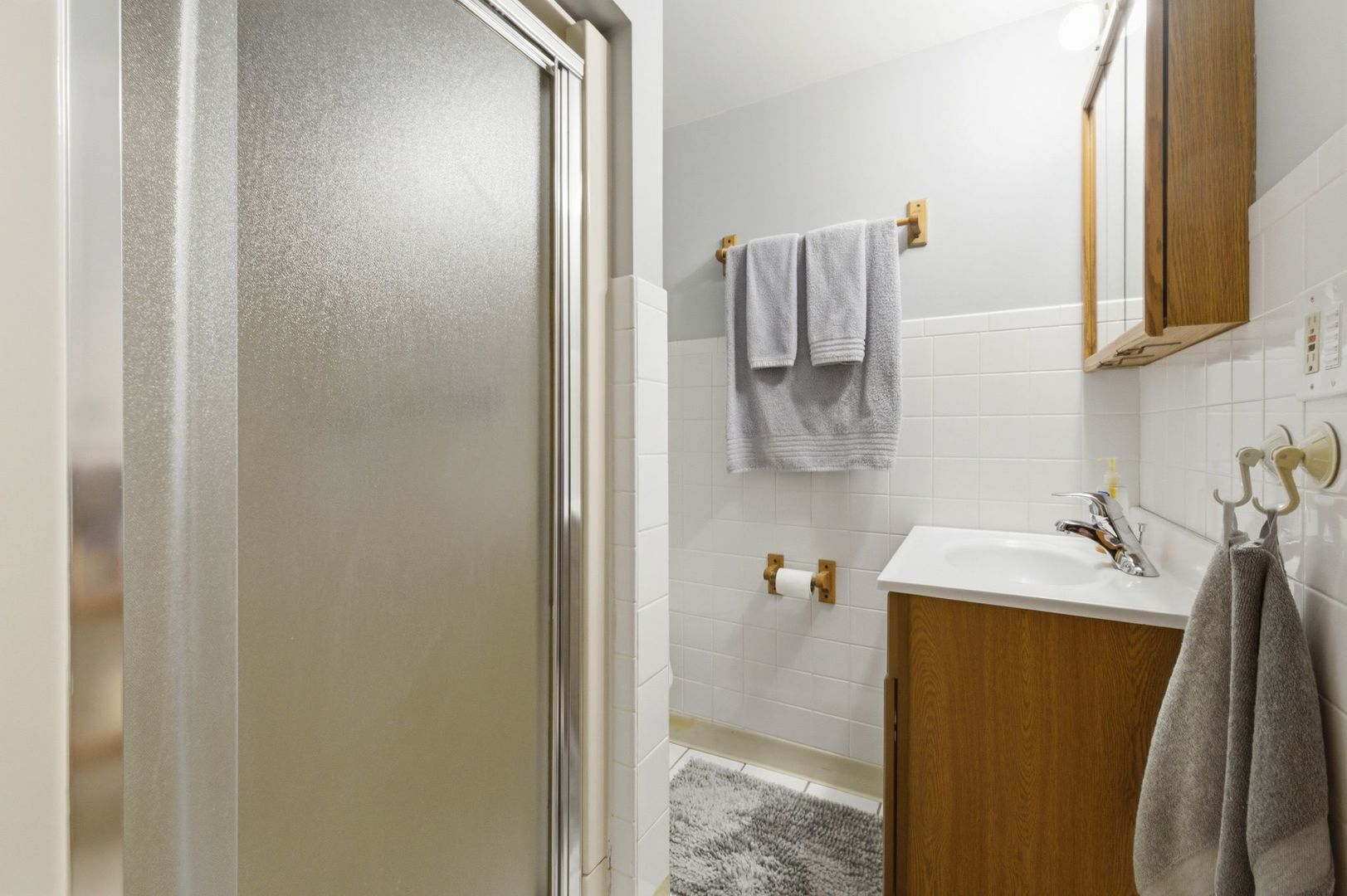 5836 S Mayfield Avenue, Chicago, IL 60638