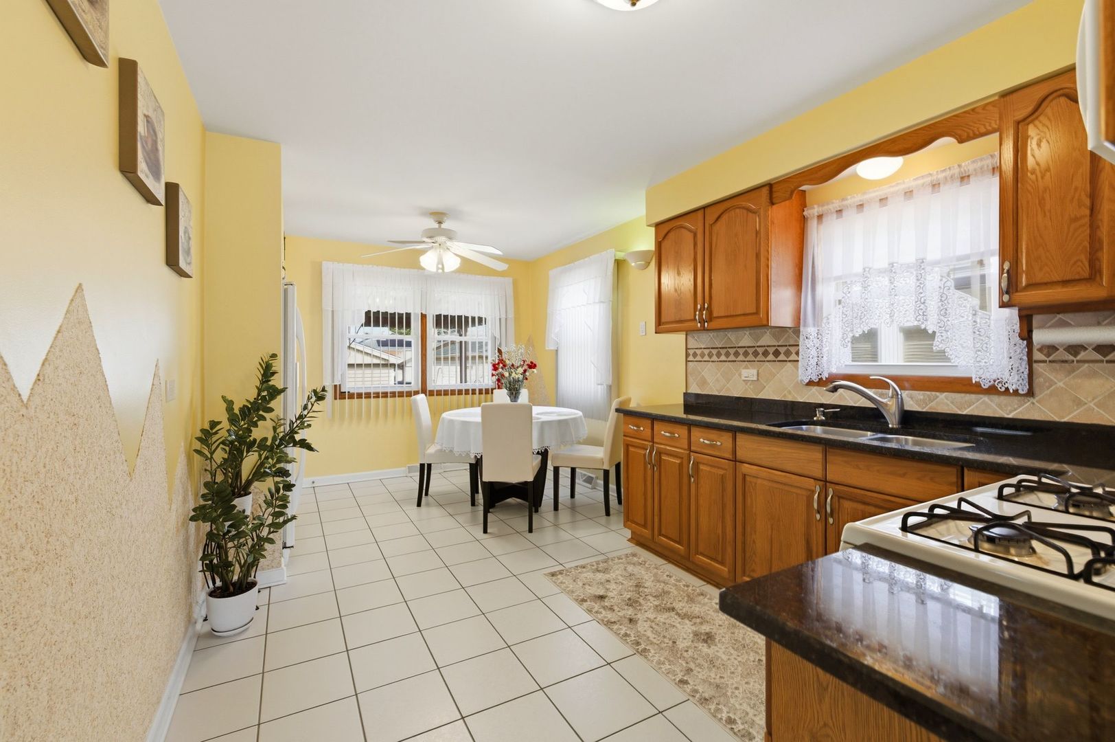 5836 S Mayfield Avenue, Chicago, IL 60638