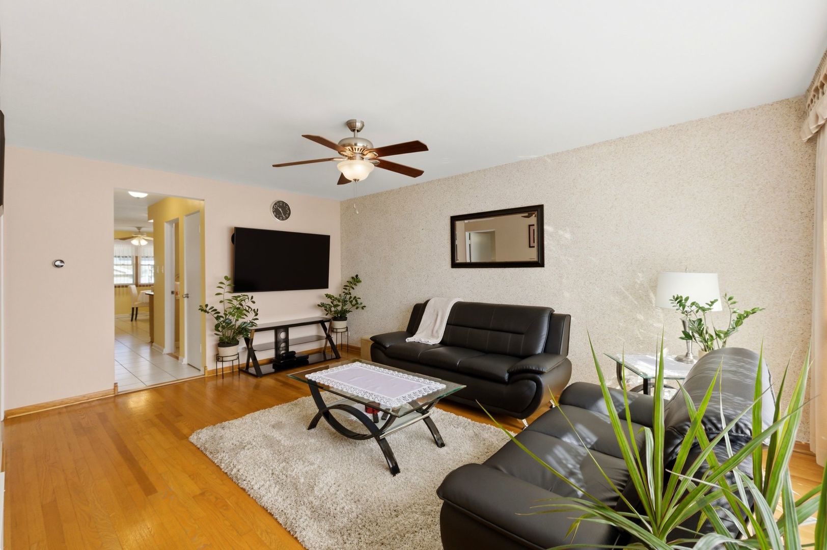 5836 S Mayfield Avenue, Chicago, IL 60638