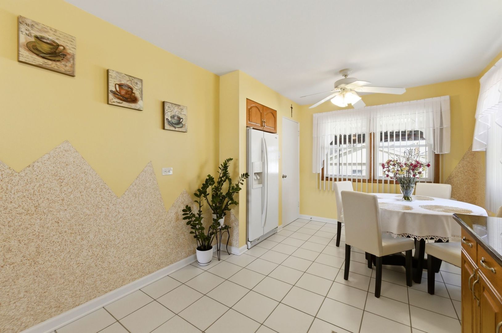 5836 S Mayfield Avenue, Chicago, IL 60638