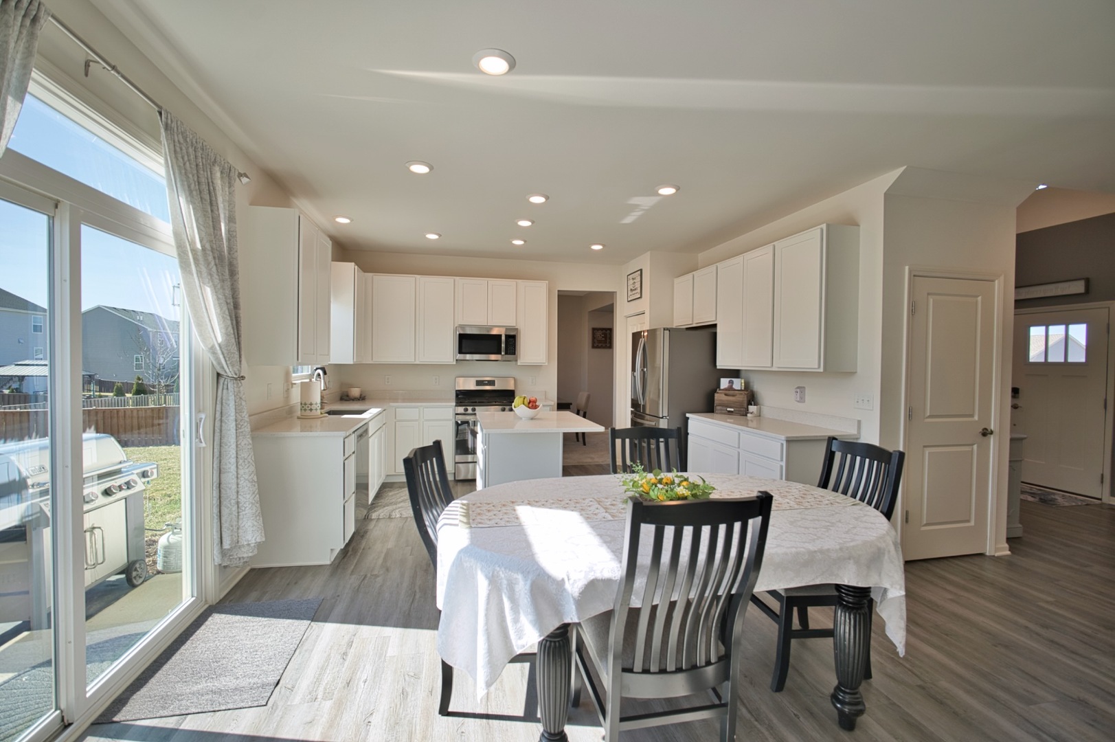 574 Coach Road, Yorkville, IL 60560