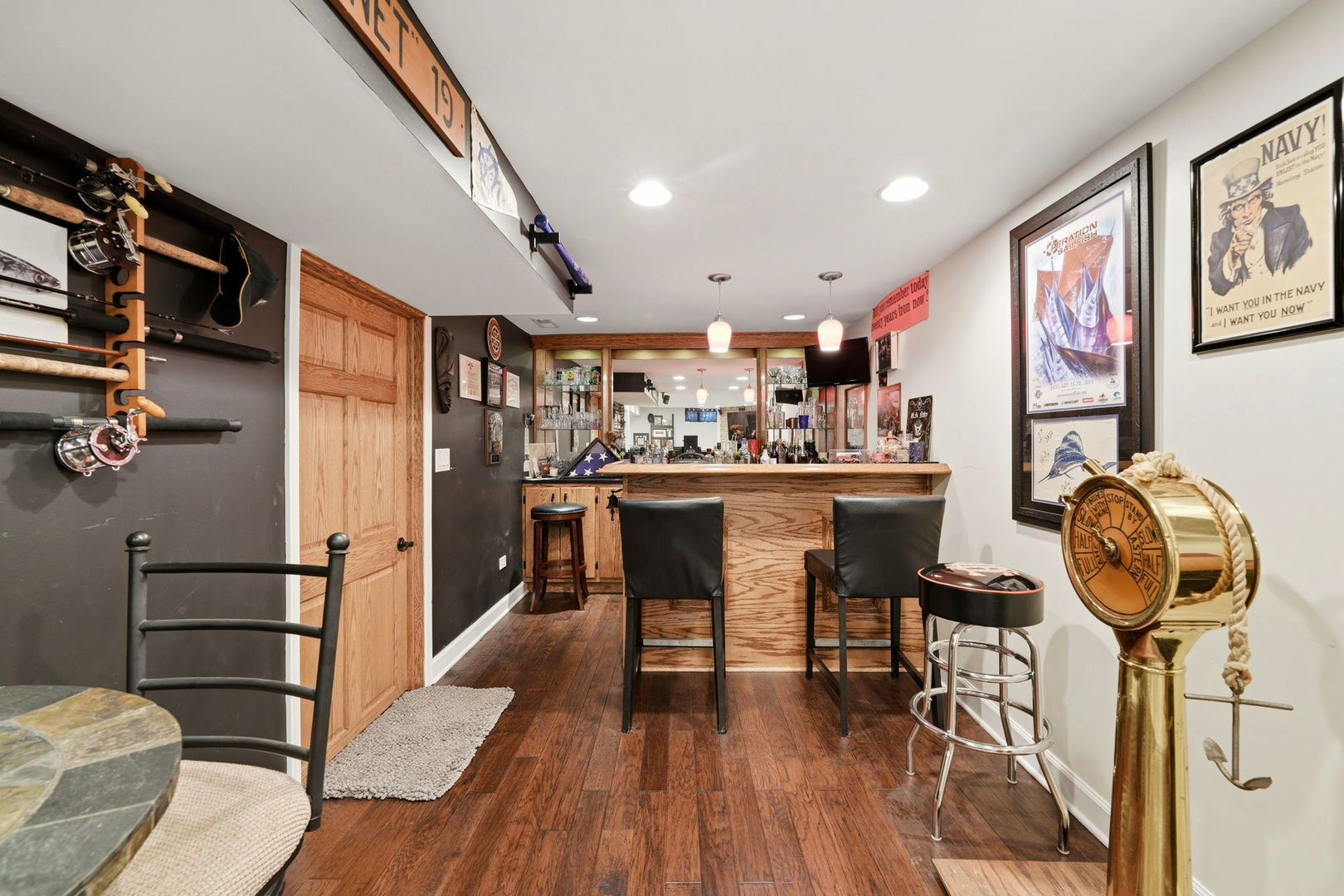 8130 W Berwyn Avenue, Chicago, IL 60656