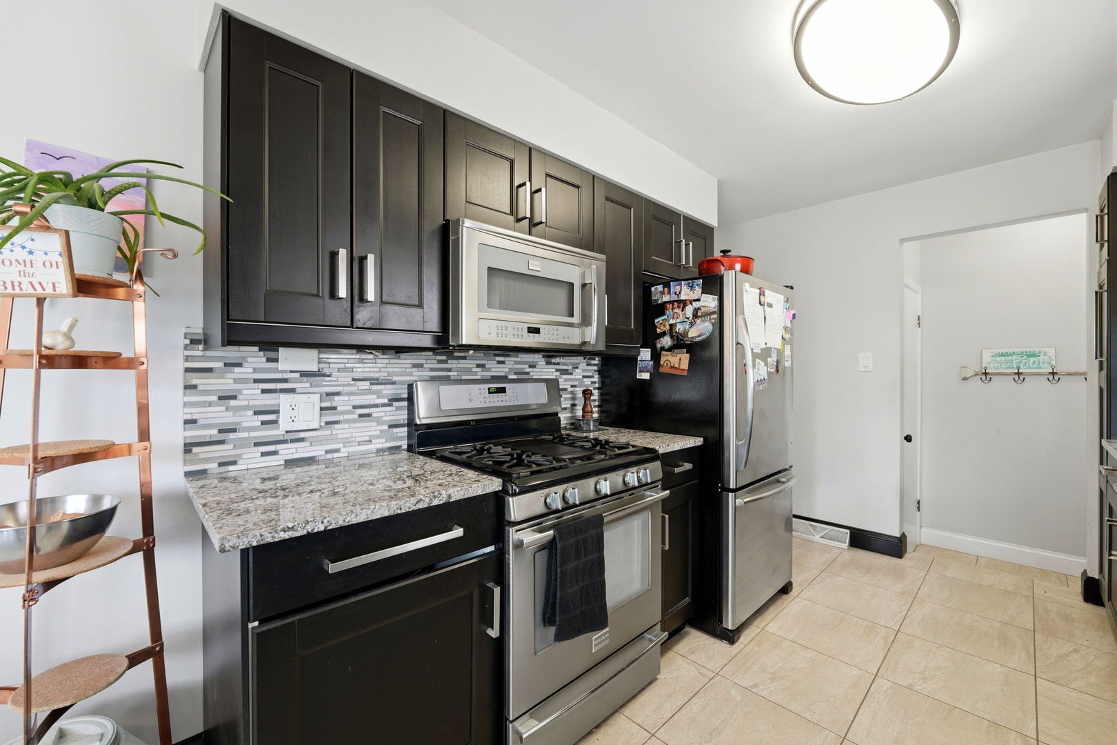 8130 W Berwyn Avenue, Chicago, IL 60656