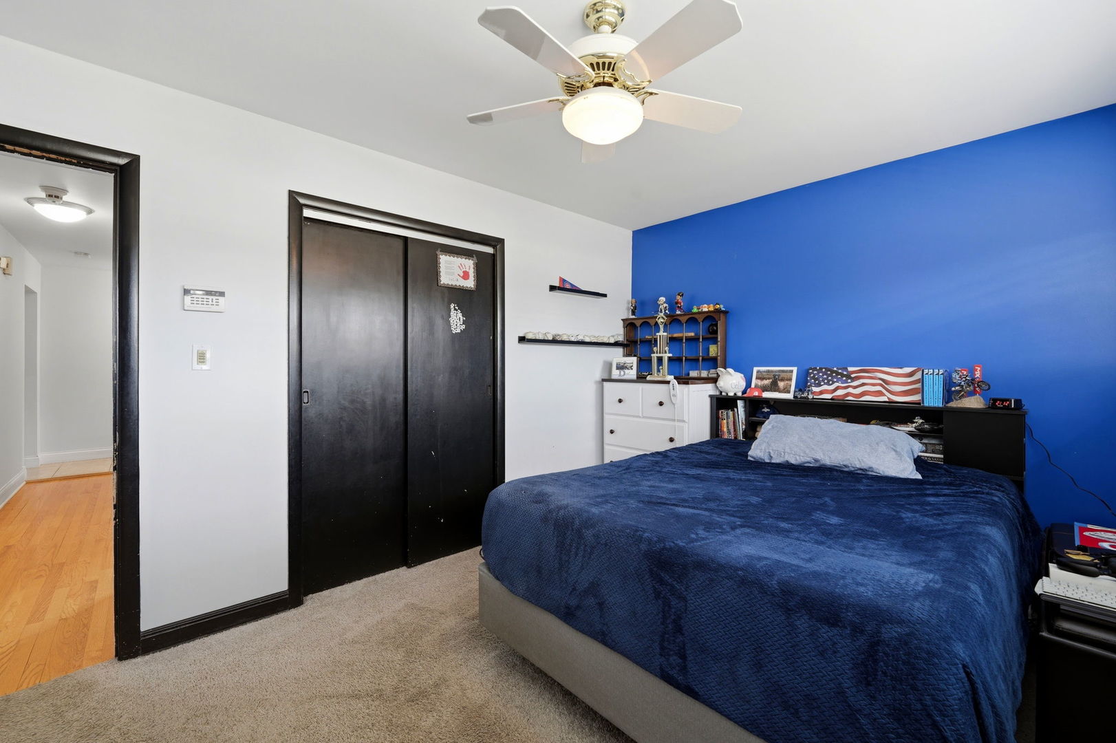 8130 W Berwyn Avenue, Chicago, IL 60656