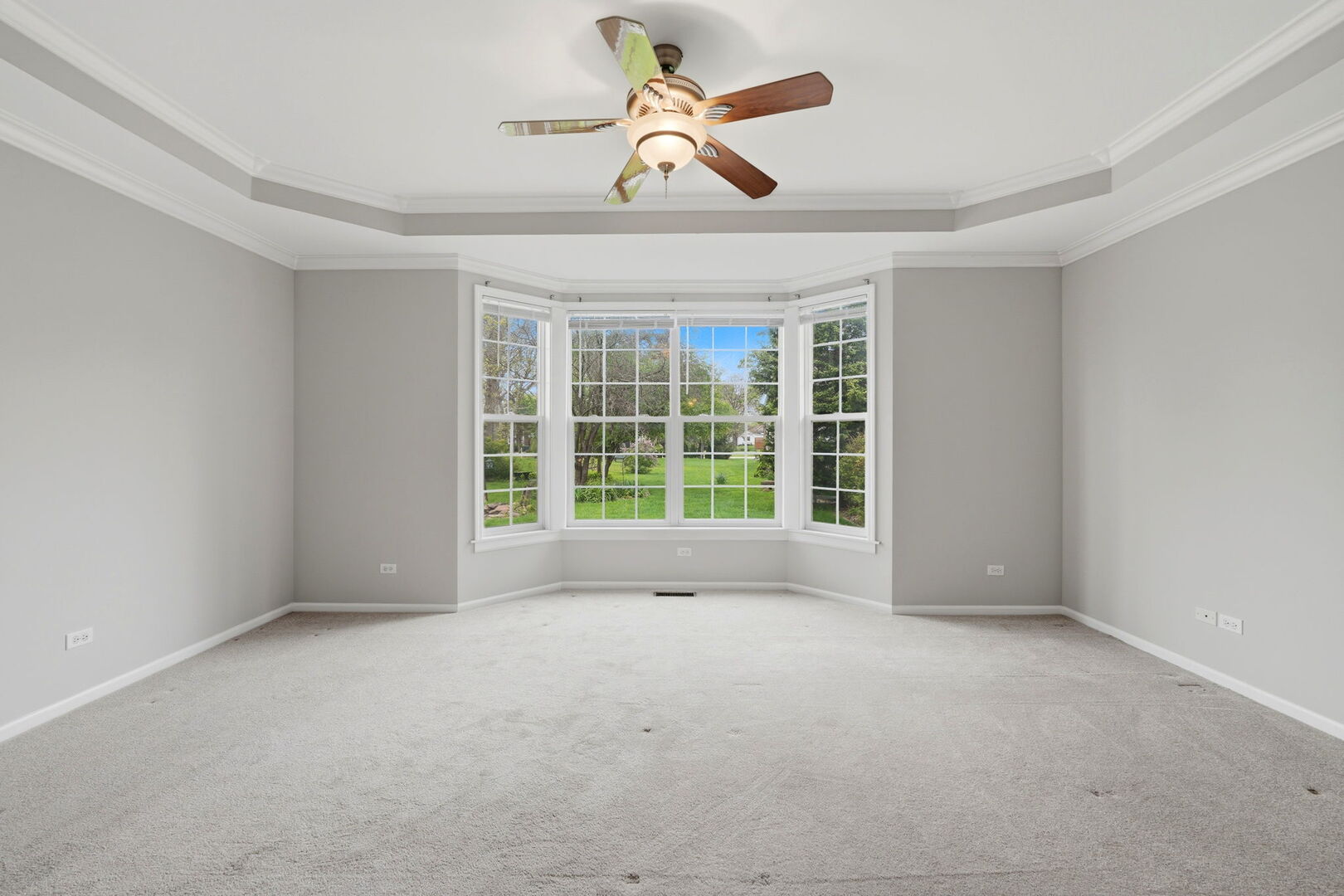 7550 Blazer Avenue, Justice, IL 60458