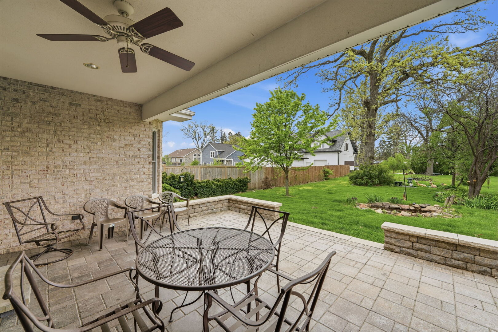 7550 Blazer Avenue, Justice, IL 60458