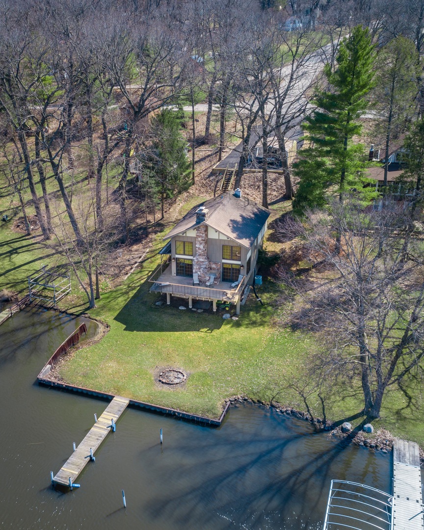 2712 Ridge Avenue, Algonquin, IL 60102