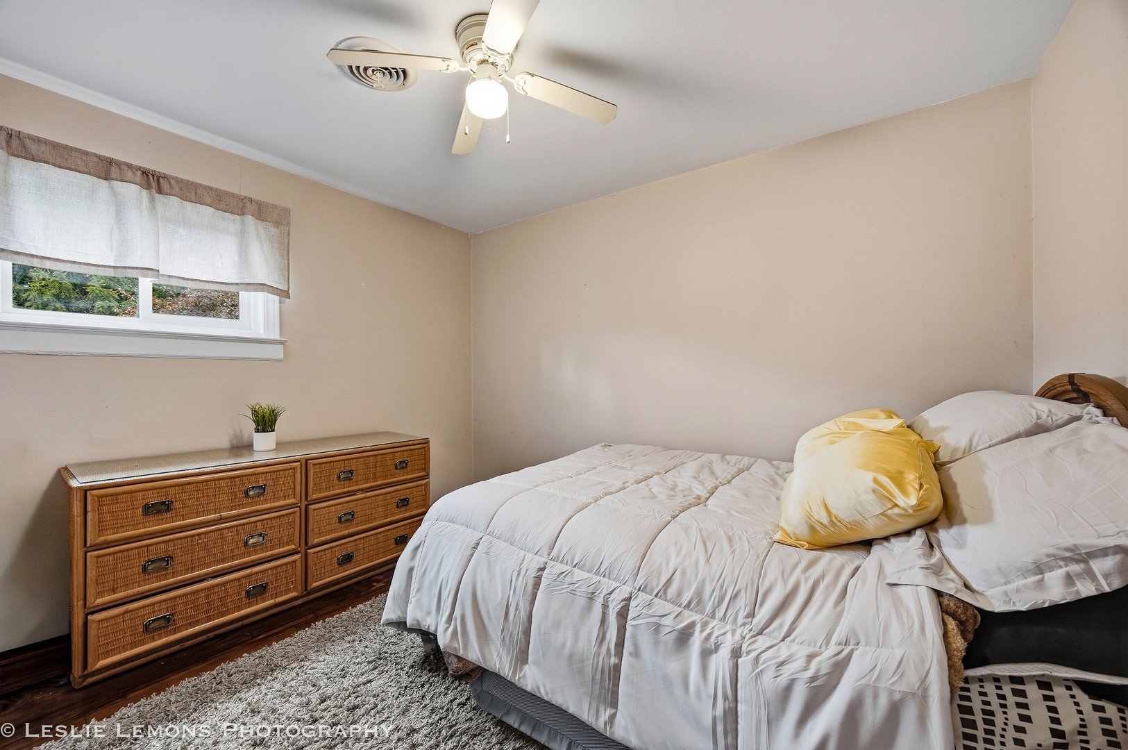 364 N Cedar Avenue, Wood Dale, IL 60191